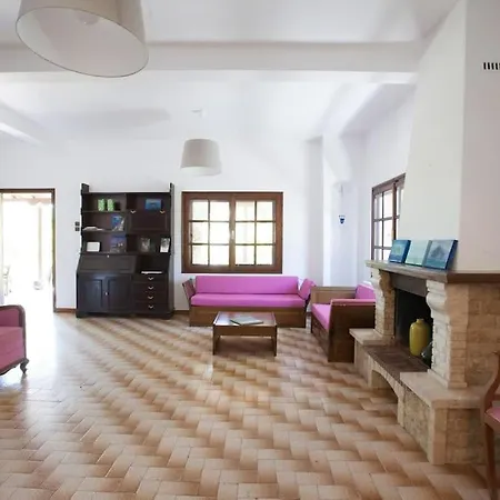 Wonderful With Huge Yard, Close To The Beach Villa *